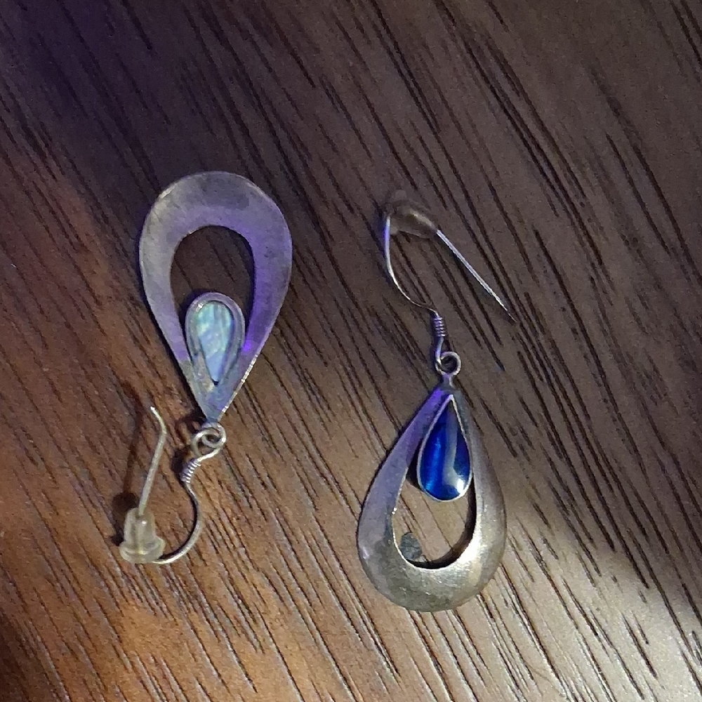 Elegant Silver and Blue Drop Earrings